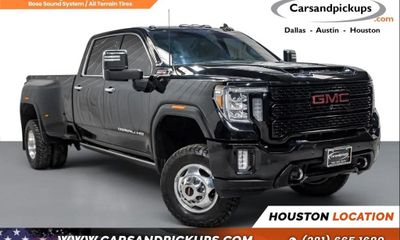2023 GMC Sierra HD Denali