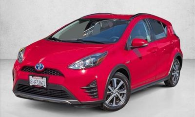 2019 Toyota Prius C L LE