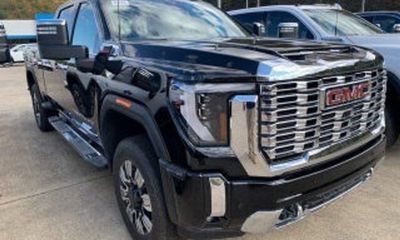 2026 GMC Sierra HD Pro