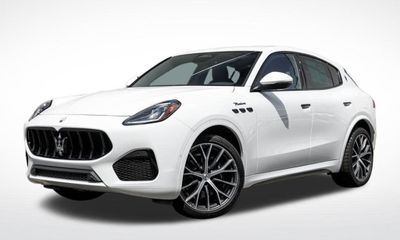 2026 Maserati Grecale Modena S TBC
