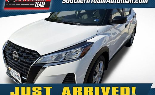 2025 Nissan Kicks Play S