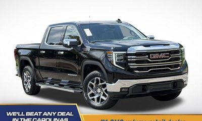 2026 GMC Sierra SLT