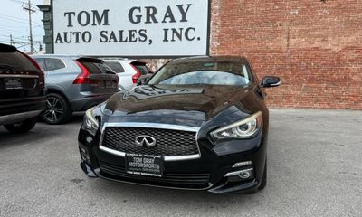 2017 Infiniti Q50 Premium