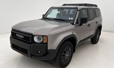 2026 Toyota Land Cruiser Base