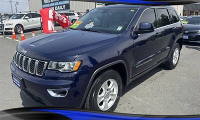 2017 Jeep Grand Cherokee Laredo