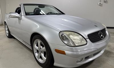 2001 Mercedes-Benz SLK-Class 320