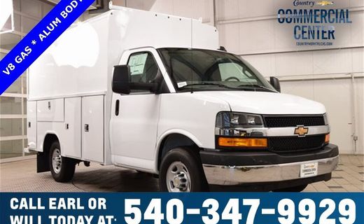 2025 Chevrolet Express 3500 Cutaway 139