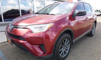 2018 Toyota RAV4 LE