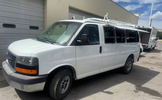 2016 GMC Savana 2500