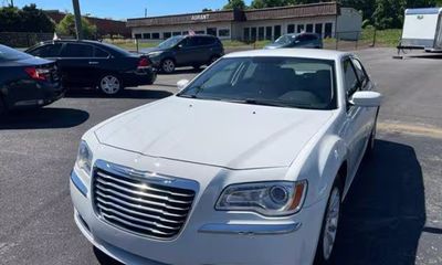 2013 Chrysler 300
