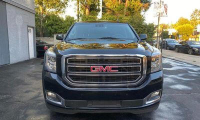2019 GMC Yukon XL SLT