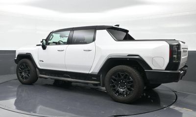 2024 GMC Hummer EV Pickup 2X