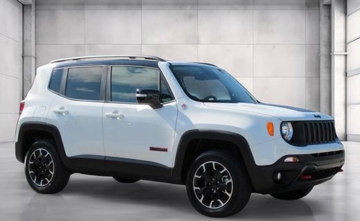 2023 Jeep Renegade Trailhawk