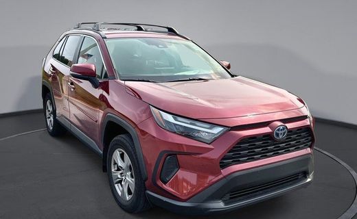 2023 Toyota RAV4 XLE