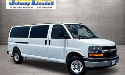 2025 Chevrolet Express LT EXT