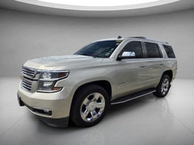 2013 Chevrolet Tahoe — a typically priced live listing