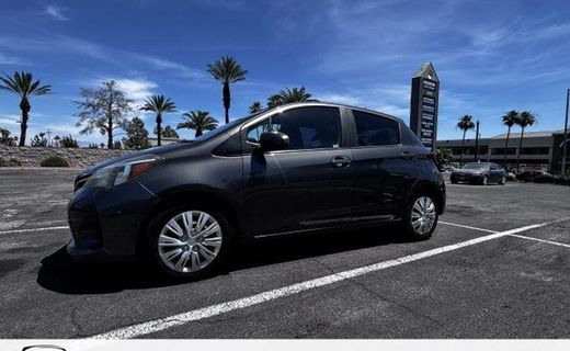 2015 Toyota Yaris L