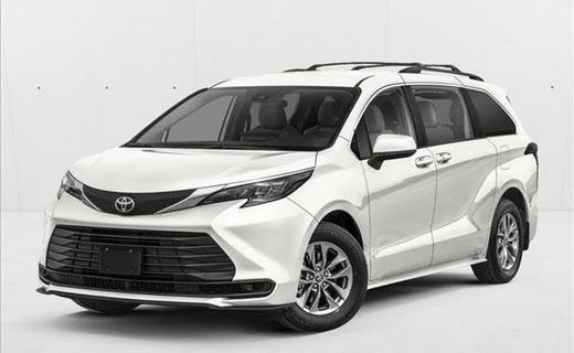 2026 Toyota Sienna LE