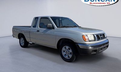 1998 Nissan Frontier XE