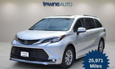 2021 Toyota Sienna XSE Plus Package