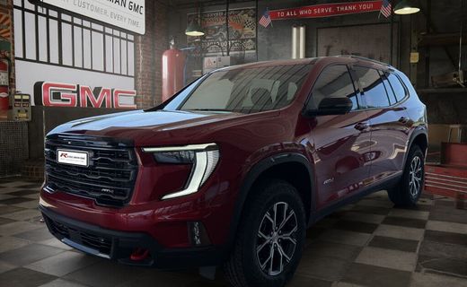 2026 GMC Acadia AT4