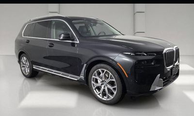 2025 BMW X7 XDRIVE40I