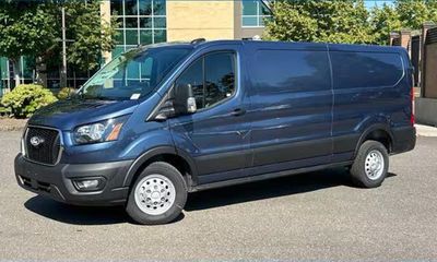 2026 Ford Transit LOW Roof