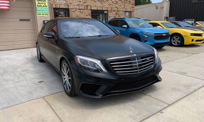 2017 Mercedes-Benz S-Class AMG S63