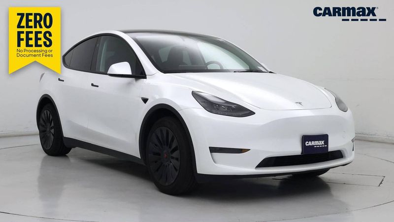 2024 Tesla Model Y — a typically priced live listing