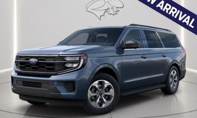 2027 Ford Expedition MAX Active