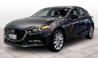 2017 Mazda MAZDA3 Grand Touring