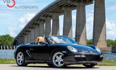 2004 Porsche Boxster Base