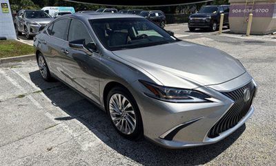 2021 Lexus ES 300H Ultra Luxury