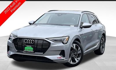 2022 Audi E-Tron Quattro Premium