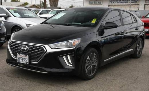 2020 Hyundai Ioniq SE