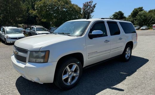 2011 Chevrolet Suburban LTZ