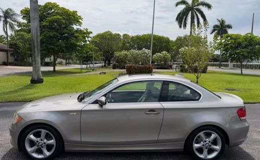 2009 BMW 128I