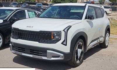 2027 Kia Seltos S