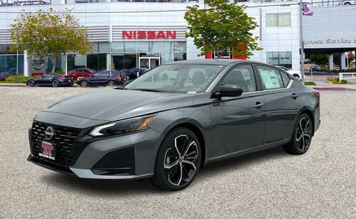 2026 Nissan Altima SR