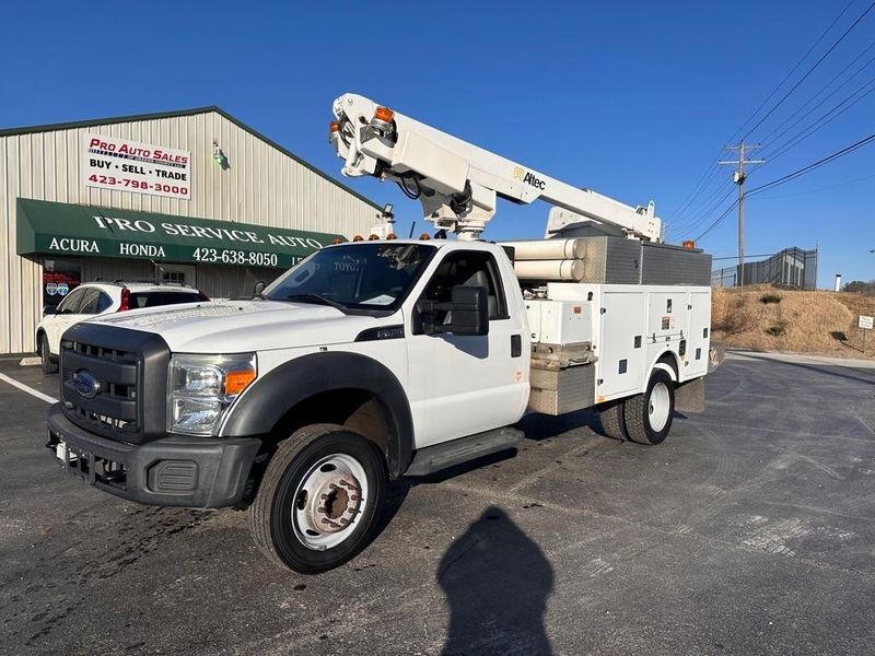 2013 Ford F450 — a typically priced live listing