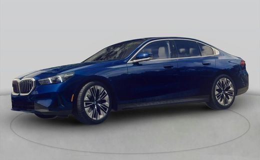 2026 BMW 530i