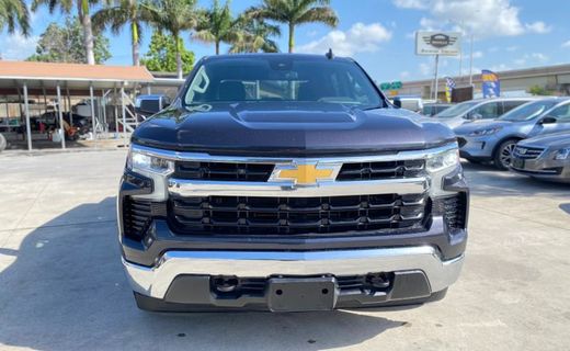 2023 Chevrolet Silverado LT
