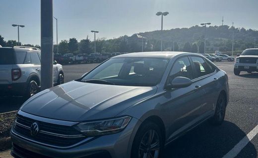 2023 Volkswagen Jetta SE