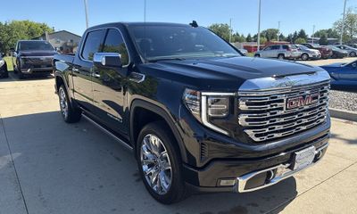 2024 GMC Sierra Denali