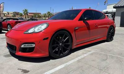2010 Porsche Panamera S