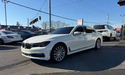 2017 BMW 740I