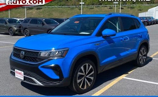 2023 Volkswagen Taos 4MOTION SE