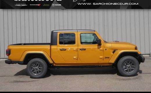 2026 Jeep Gladiator Sport