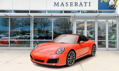 2019 Porsche 911 Carrera S GTS
