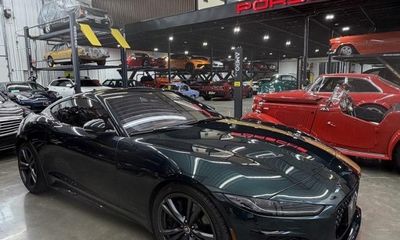 2024 Jaguar F-Type P575 R 75